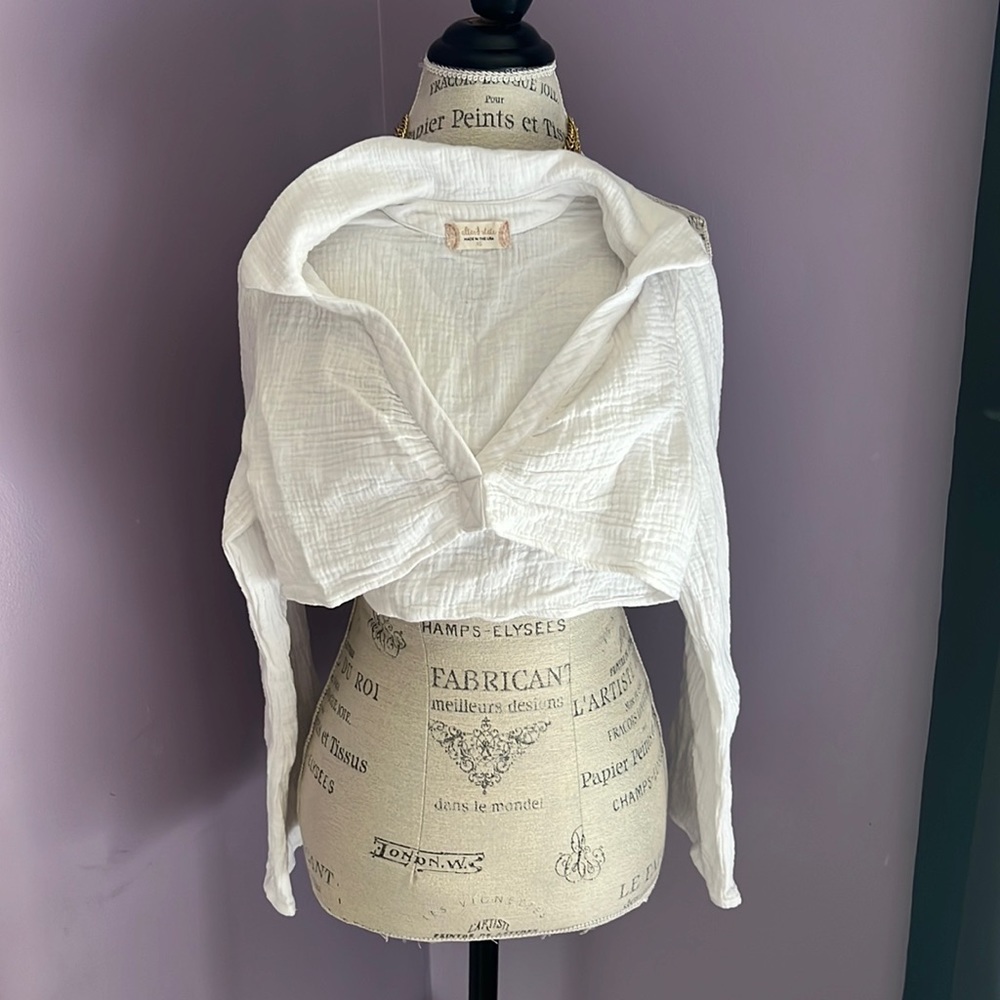 Cropped long sleeve